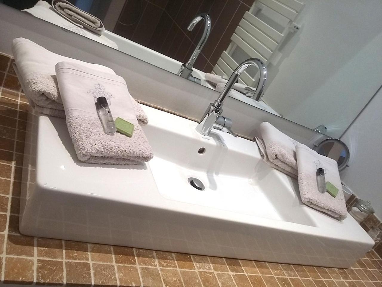 La Frejade Bed & Breakfast Lisle-sur-Tarn Ngoại thất bức ảnh